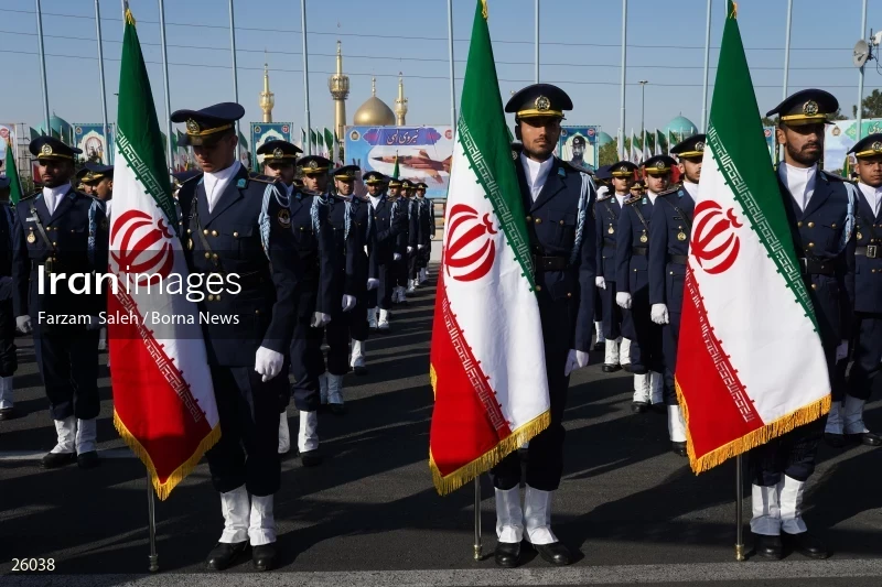 Military Parades Held in Iran on National Army Day