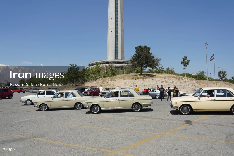 Paykan Lovers gathering in Tehran