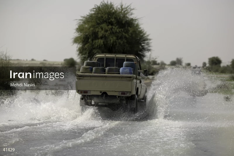 Floods in Dashtiari County