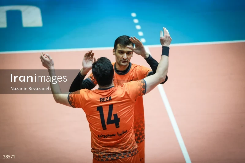 Saipa VS Chadormalu - Iranian men's volleyball premier league