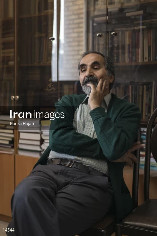 Taghi Azadarmaki