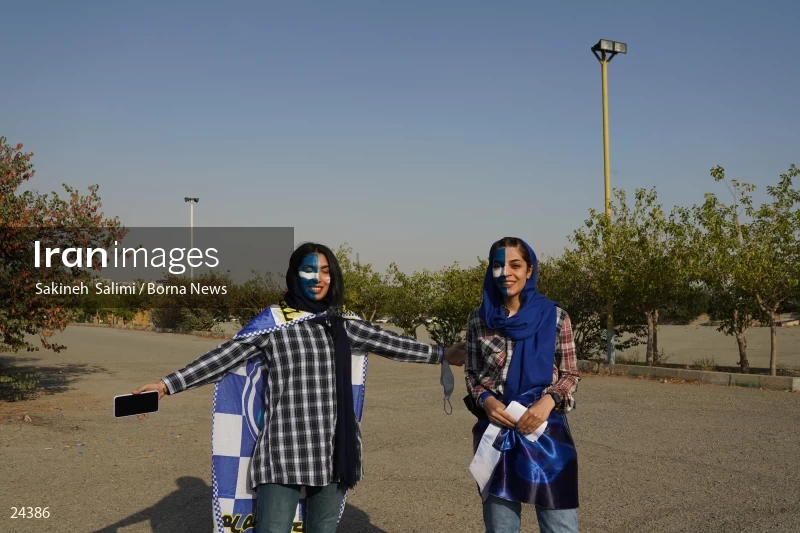 The first attendance of women in the stadium in a match of the Premier Football League of Iran