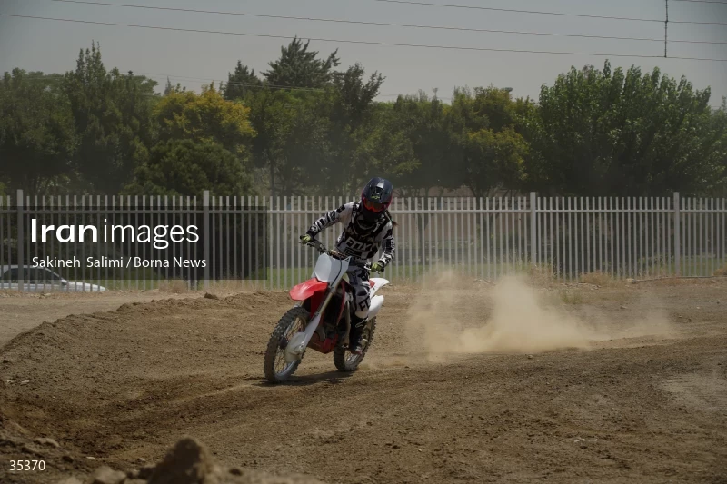 Iranian women's national motocross team