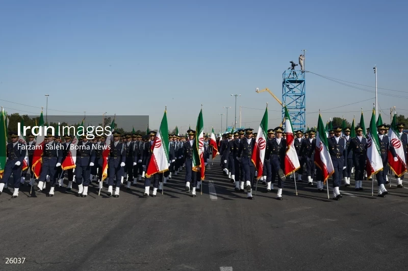 Military Parades Held in Iran on National Army Day