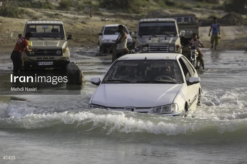 Floods in Dashtiari County