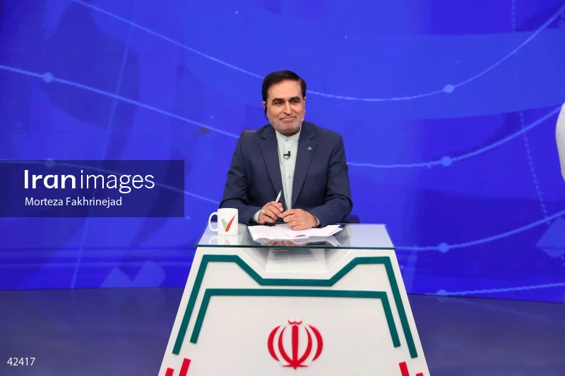 Mostafa Pourmohammadi on the Political Roundtable program on Channel Three