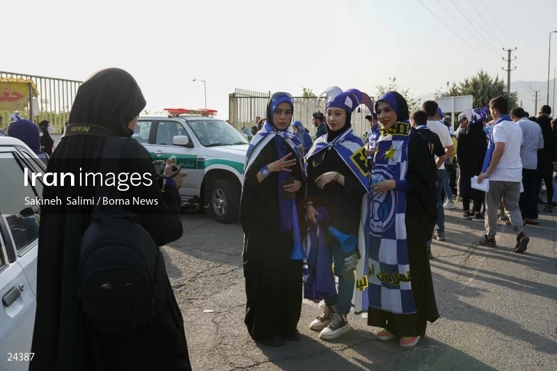 The first attendance of women in the stadium in a match of the Premier Football League of Iran