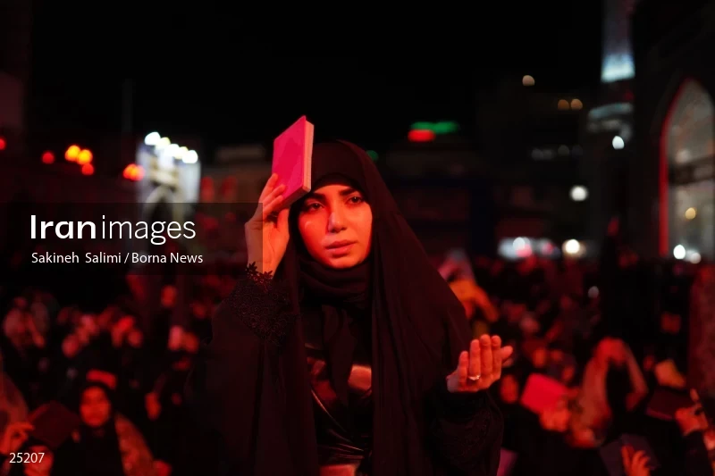 Qadr Night in Imamzadeh Saleh Tajrish (21th day of Ramadan)