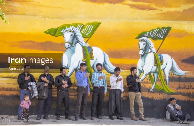 Mourning people in ashura day