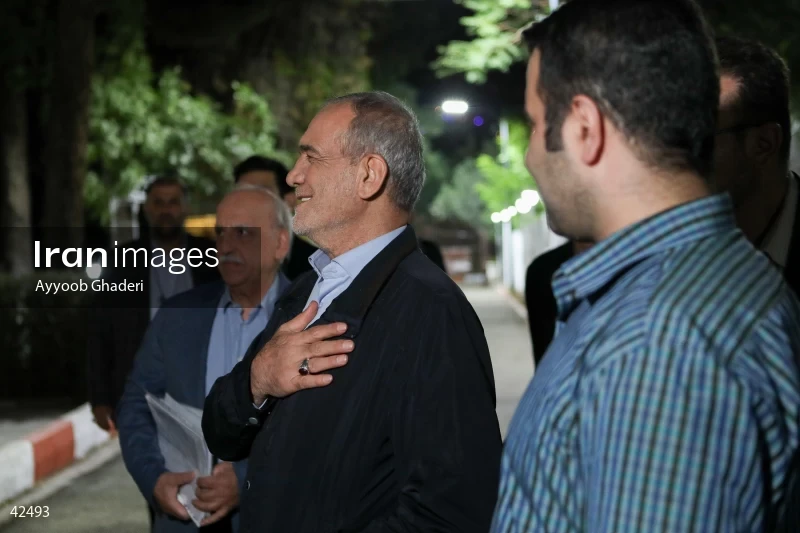 Massoud Pezeshkian on the Economic Roundtable program on Channel Three