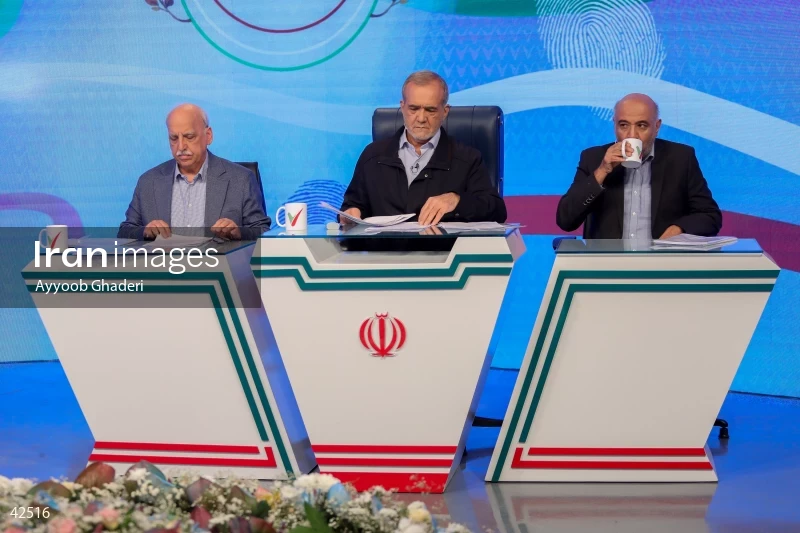 Massoud Pezeshkian on the Economic Roundtable program on Channel Three