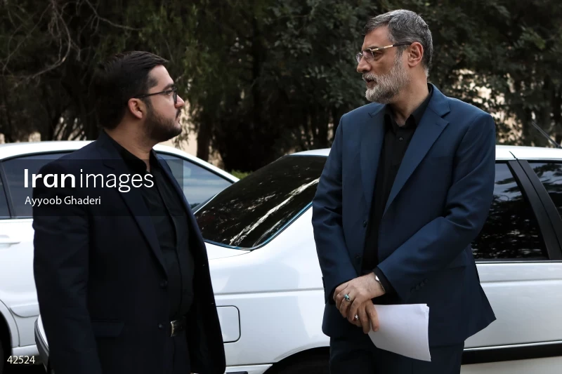 Seyed Amir-Hossein Ghazizadeh Hashemi on the Cultural Roundtable program on Channel Two