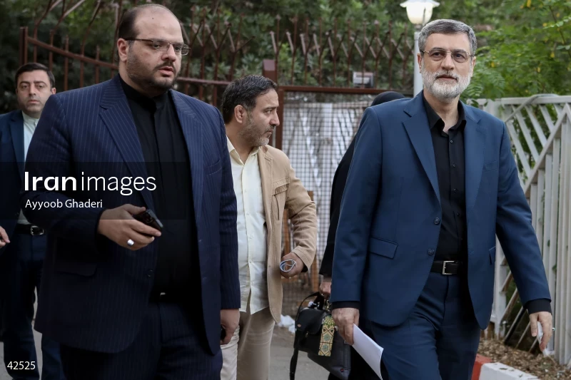 Seyed Amir-Hossein Ghazizadeh Hashemi on the Cultural Roundtable program on Channel Two