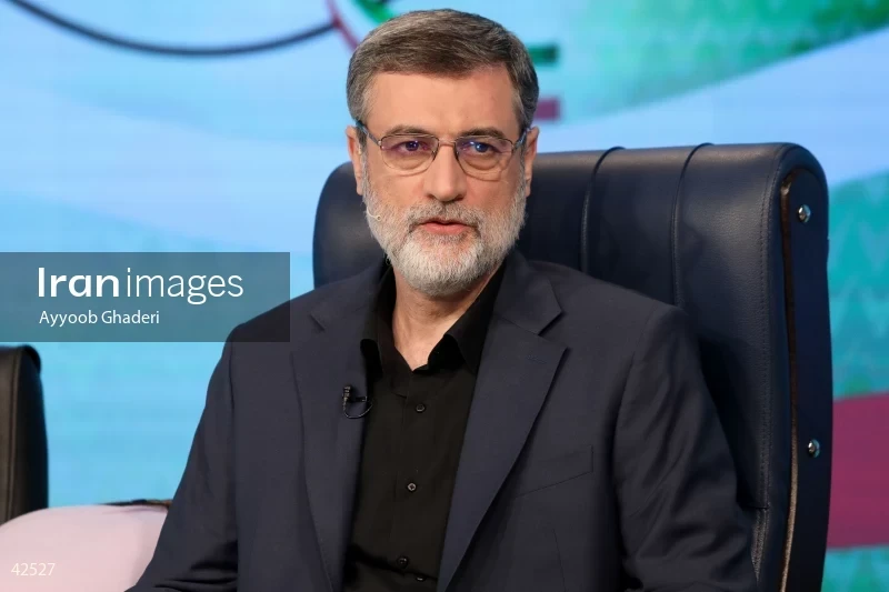 Seyed Amir-Hossein Ghazizadeh Hashemi on the Cultural Roundtable program on Channel Two