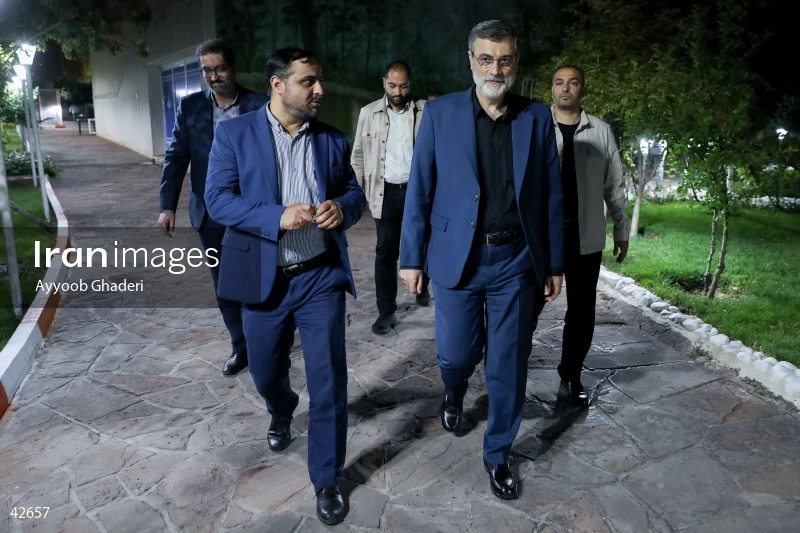 Seyed Amir-Hossein Ghazizadeh Hashemi on the Economic Roundtable Program on Channel One