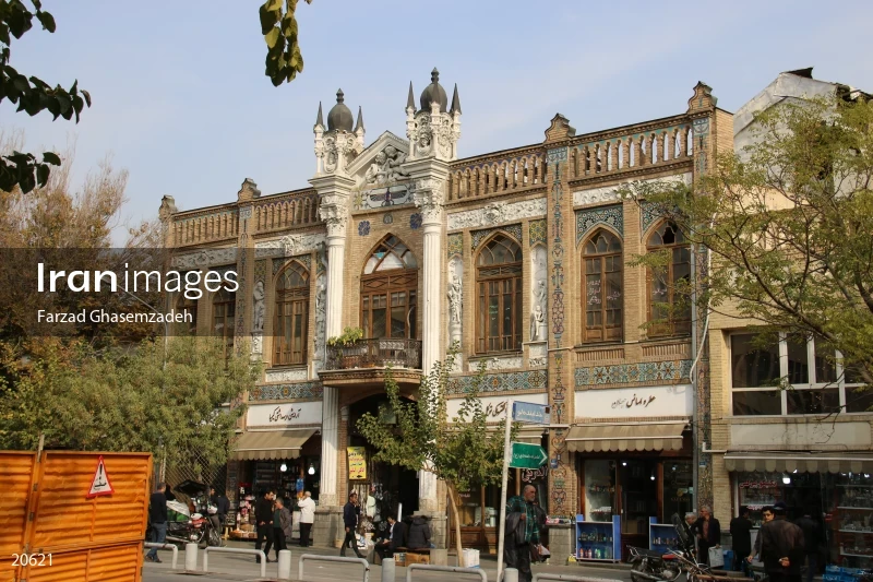 Saraye Roshan historical building
