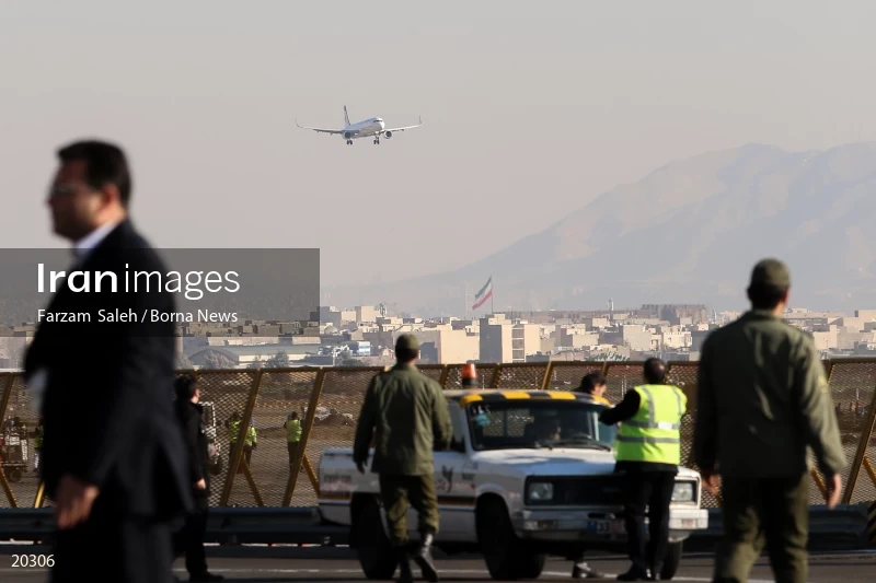 Iran Air takes delivery of its first of 100 Airbus aircraft