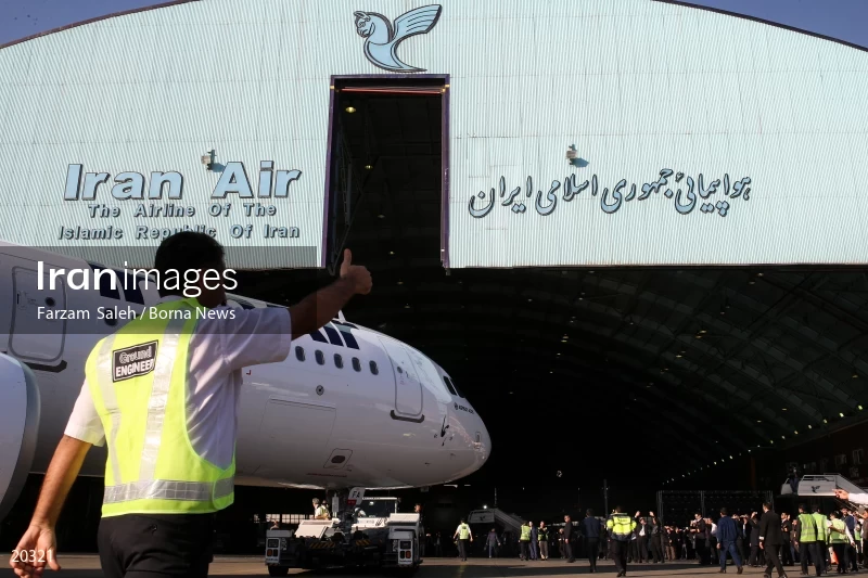 Iran Air takes delivery of its first of 100 Airbus aircraft