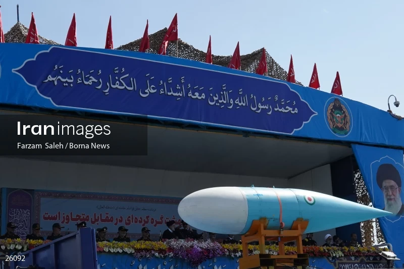 Military Parades Held in Iran on National Army Day