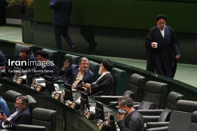 the public meeting of the Islamic Consultative Assembly (iranian parliament)