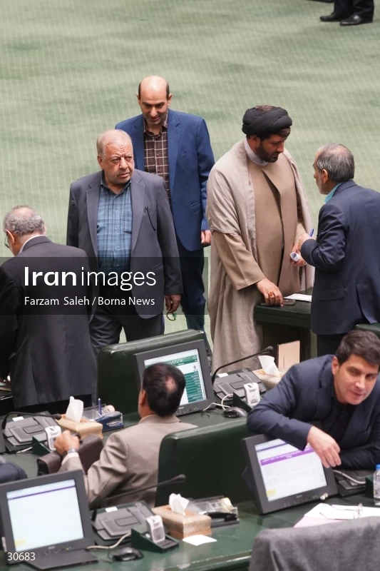 the public meeting of the Islamic Consultative Assembly (iranian parliament)