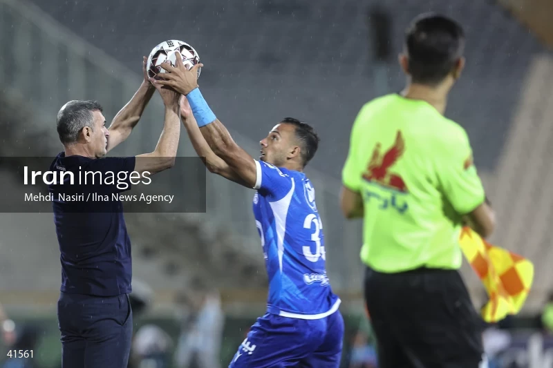 Esteghlal F.C. - Foolad F.C.
