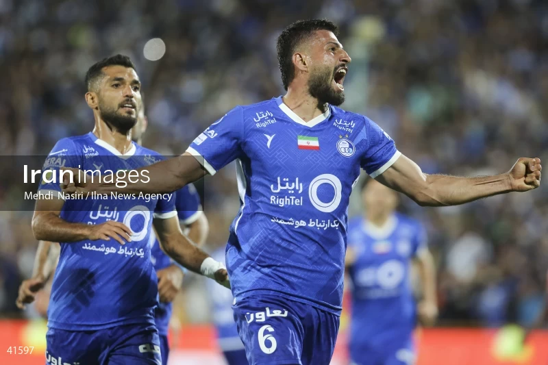 Esteghlal F.C. - Foolad F.C.