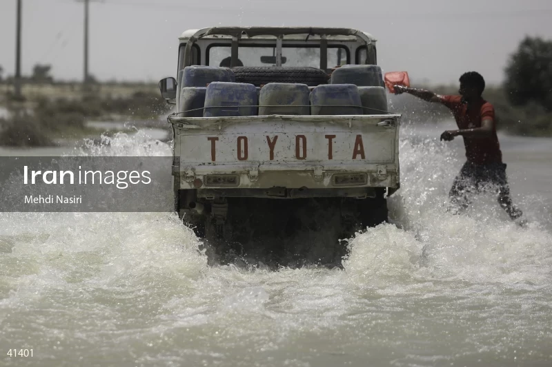 Floods in Dashtiari County