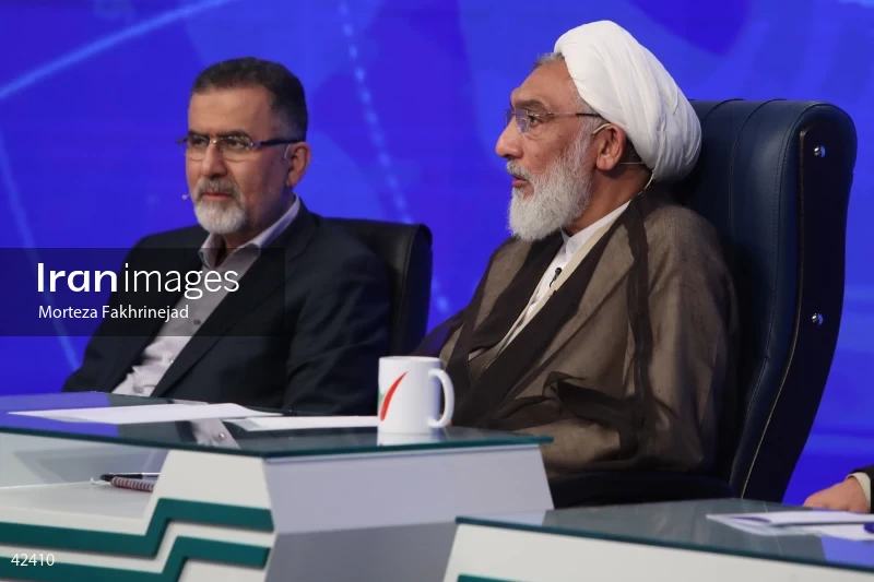 Mostafa Pourmohammadi on the Political Roundtable program on Channel Three