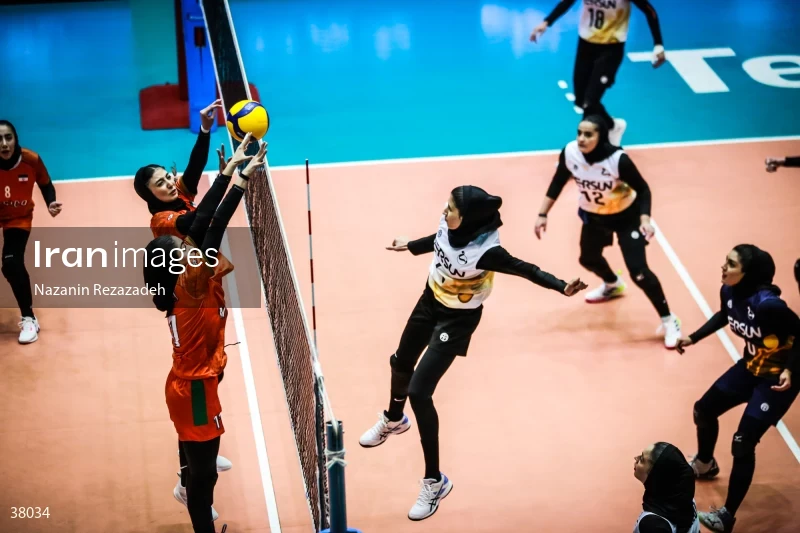 Mehrsun VS Sanat Mes Rafsanjan - Iranian women's volleyball premier league