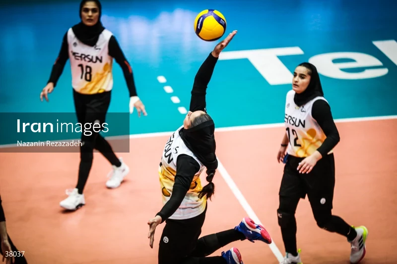 Mehrsun VS Sanat Mes Rafsanjan - Iranian women's volleyball premier league
