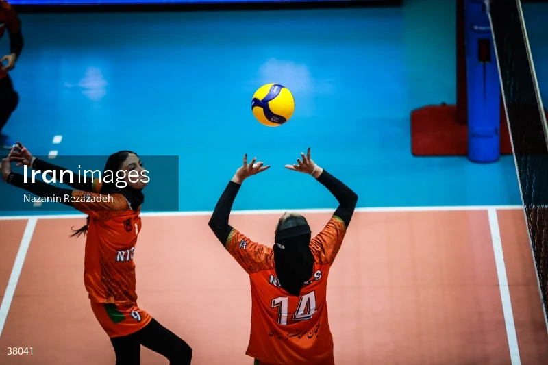 Mehrsun VS Sanat Mes Rafsanjan - Iranian women's volleyball premier league