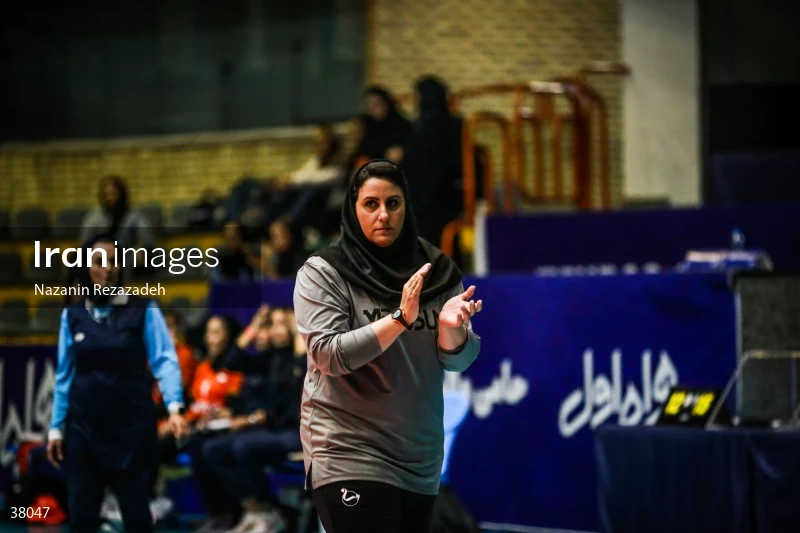 Mehrsun VS Sanat Mes Rafsanjan - Iranian women's volleyball premier league