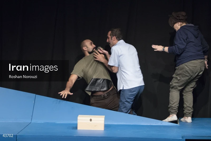 "The 4th Generation Operator" theater
