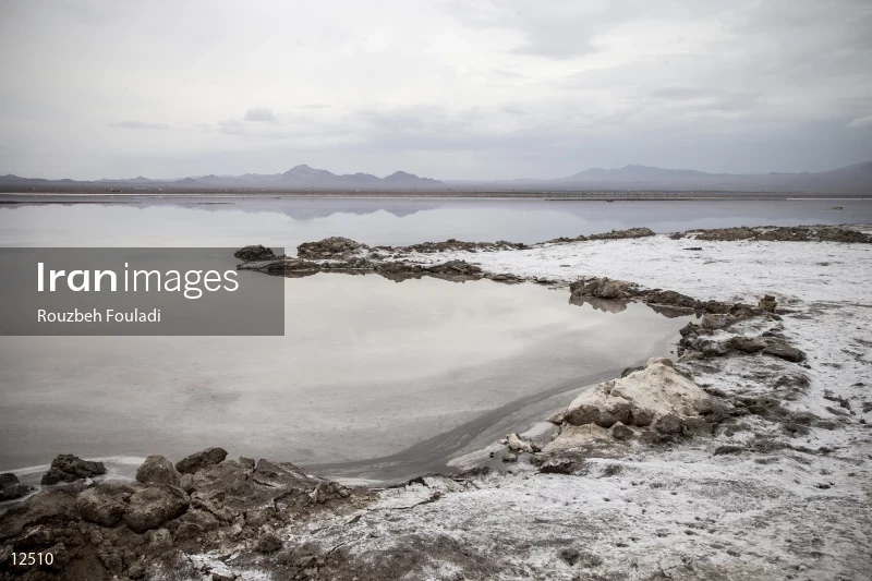 Howz e Soltan Lake