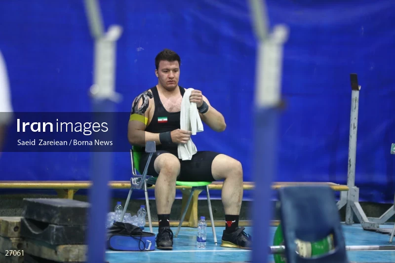 The record setting of Iran's national weightlifting team