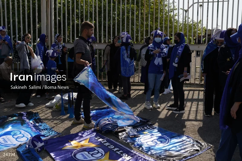 The first attendance of women in the stadium in a match of the Premier Football League of Iran