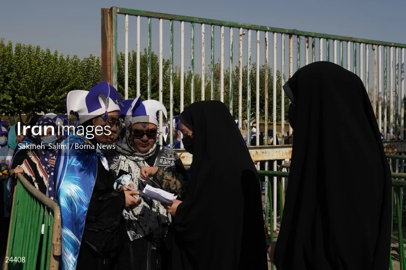 The first attendance of women in the stadium in a match of the Premier Football League of Iran