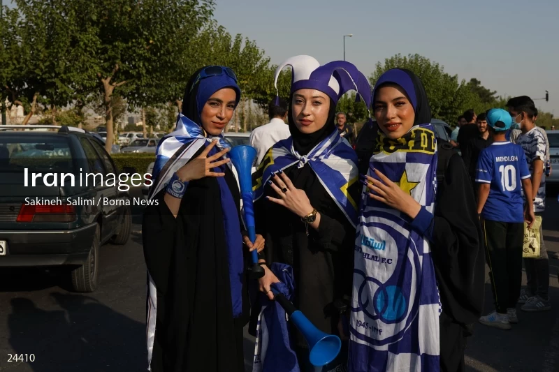 The first attendance of women in the stadium in a match of the Premier Football League of Iran
