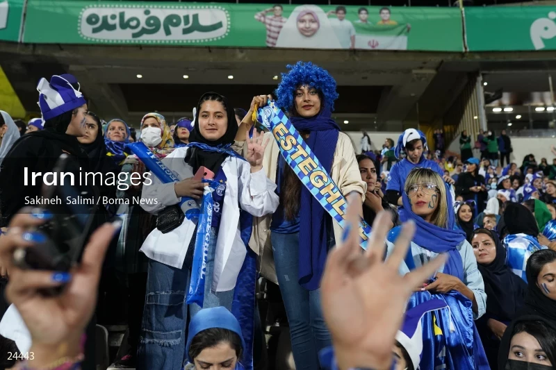 The first attendance of women in the stadium in a match of the Premier Football League of Iran