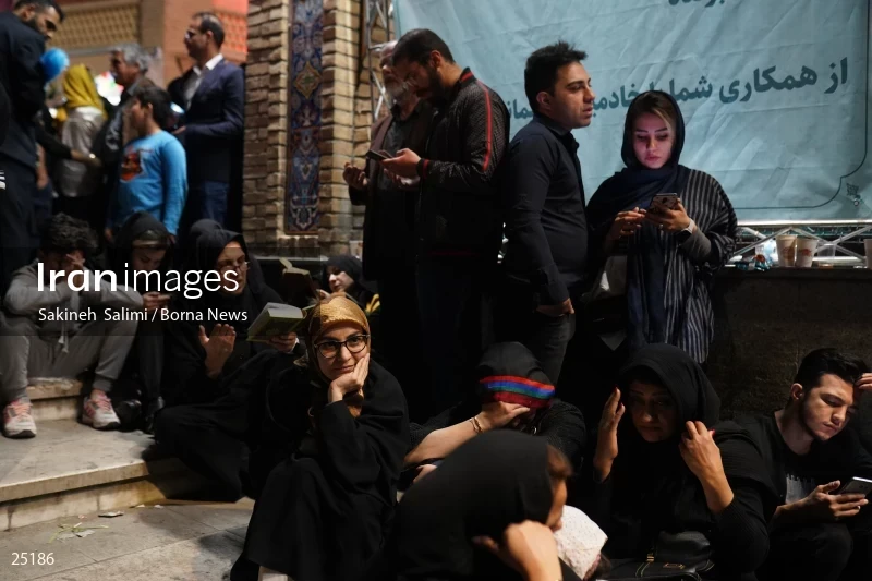 Qadr Night in Imamzadeh Saleh Tajrish (21th day of Ramadan)