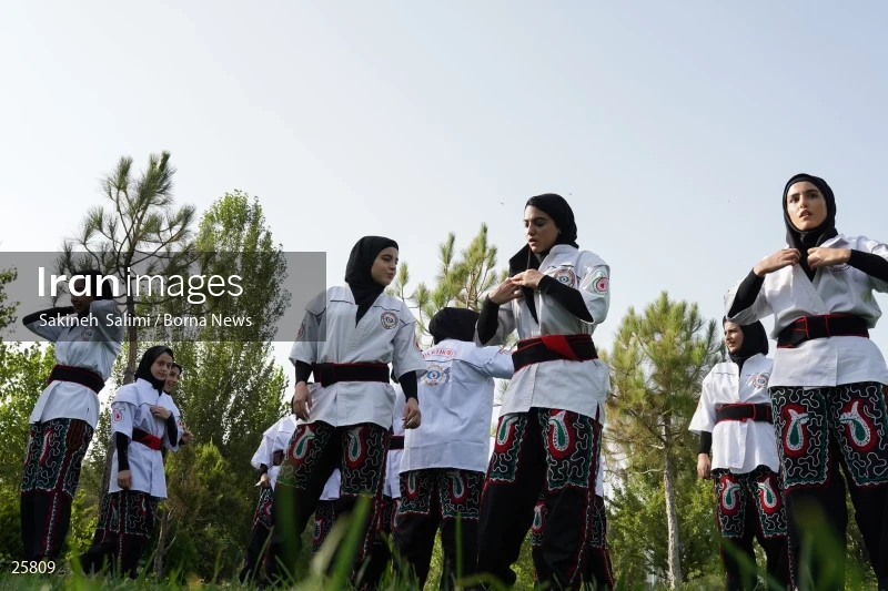 Women athletes of Ancient Iranian martial arts (Parthowa)