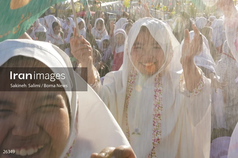 Celebration for first time fasting school girls in Tehran