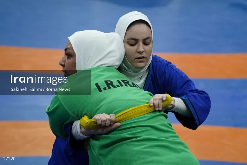 The national championship and selection of the Iranian female Alysh wrestling national team