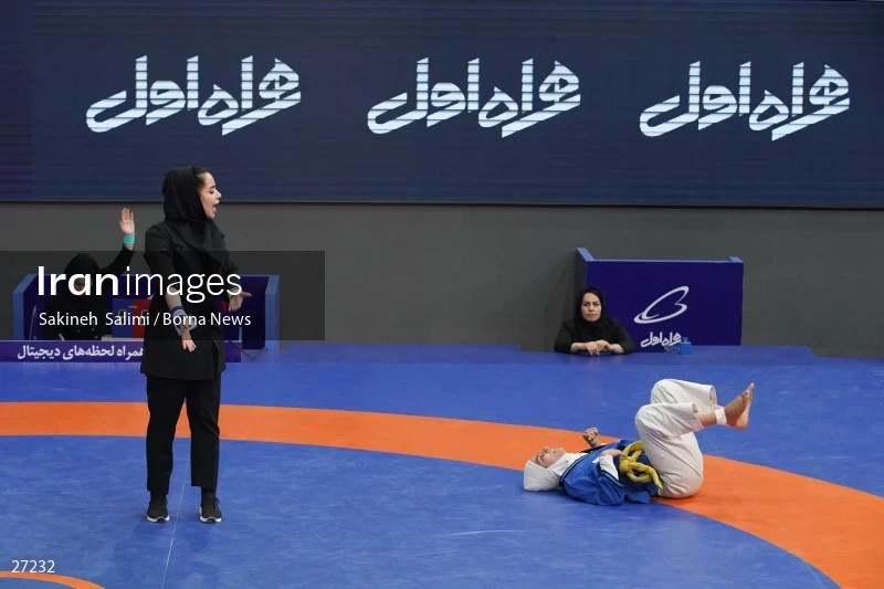 The national championship and selection of the Iranian female Alysh wrestling national team