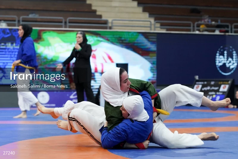 The national championship and selection of the Iranian female Alysh wrestling national team