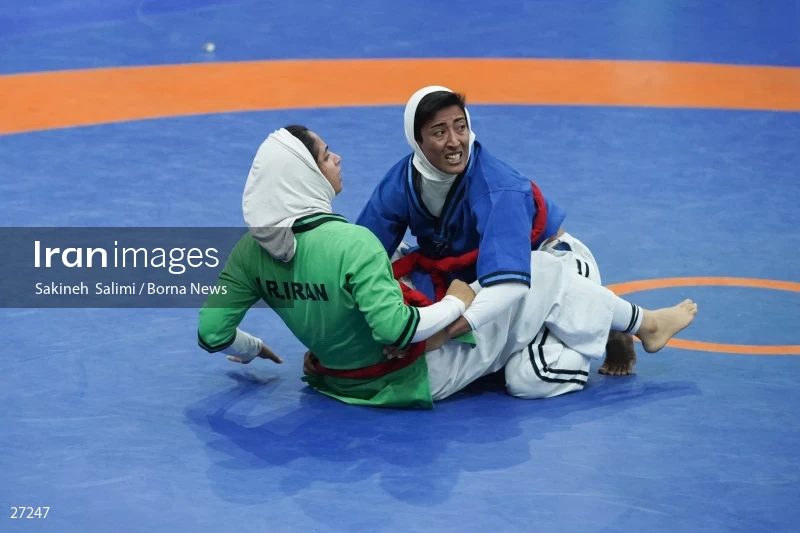 The national championship and selection of the Iranian female Alysh wrestling national team