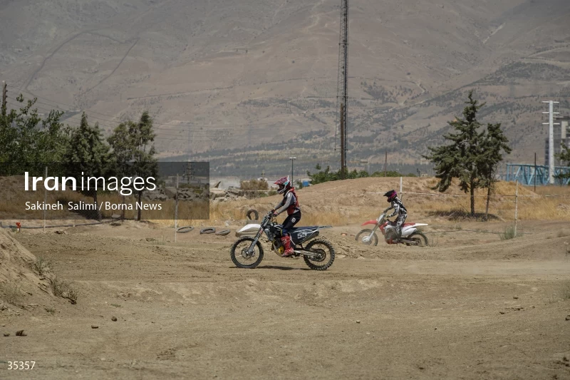 Iranian women's national motocross team