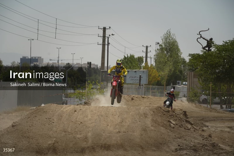 Iranian women's national motocross team