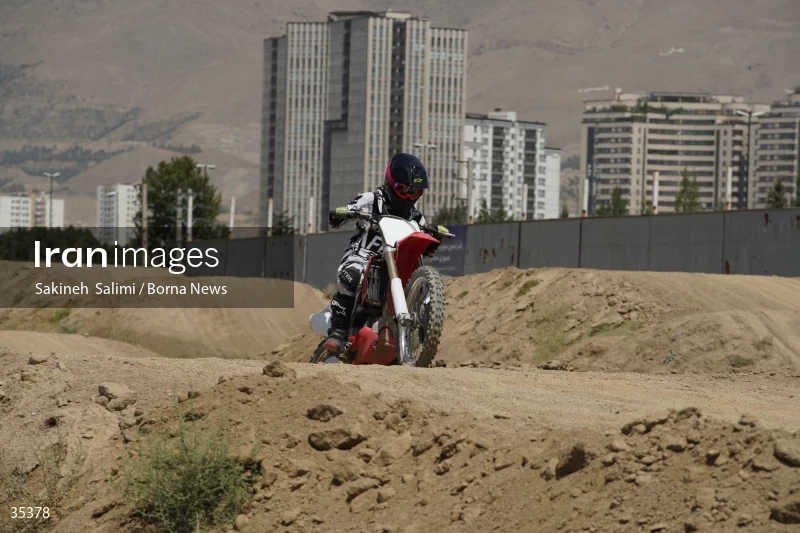 Iranian women's national motocross team